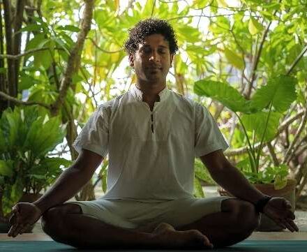 Danushka, yoga teacher at Yoga Bee Retreat Sri Lanka
